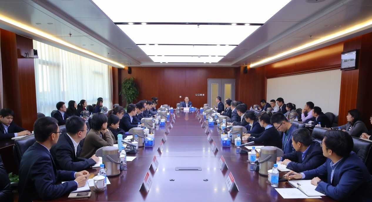 周渝波(bo)參加(jia)公(gōng)司部(bu)分(fēn)基層黨支部(bu)學(xué)習貫徹十九屆四中(zhong)全會精(jīng)神活動(dòng)